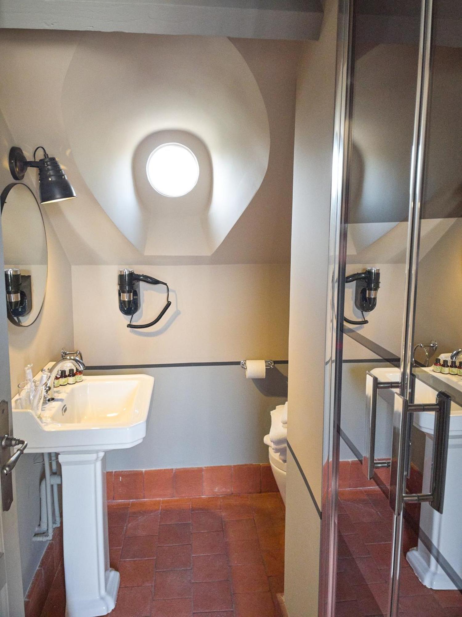 Hotel Le Fruit Defendu Rueil-Malmaison Pokoj fotografie